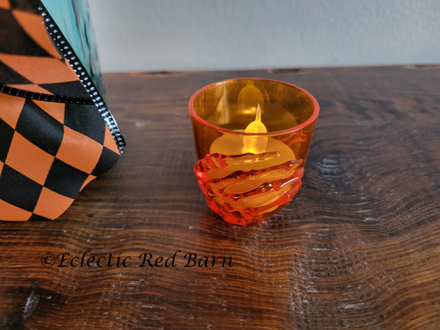 Bat, Branches, and Bows. Share NOW.#Halloween, #halloweendecor, #halloweendecorations, #DollarTreeCraft, #eclecticredbarn